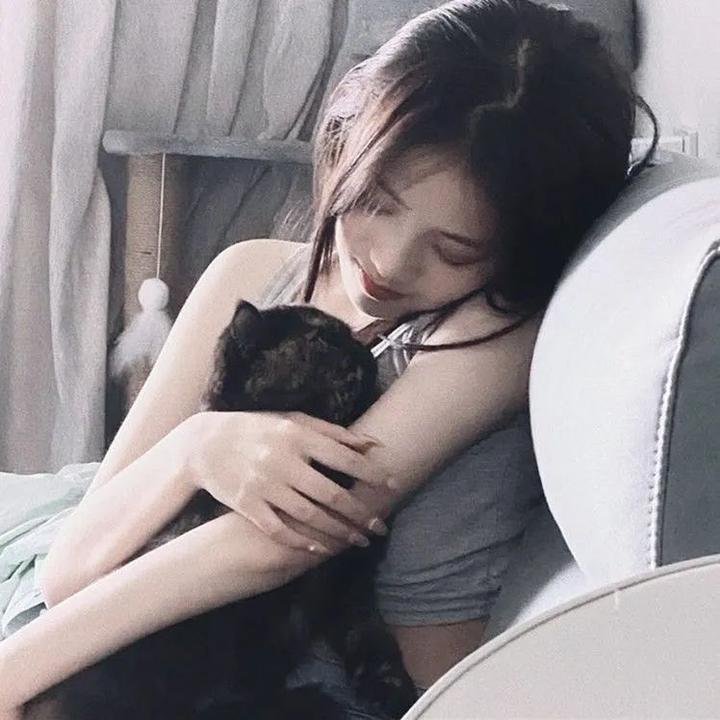 德里女孩第一季